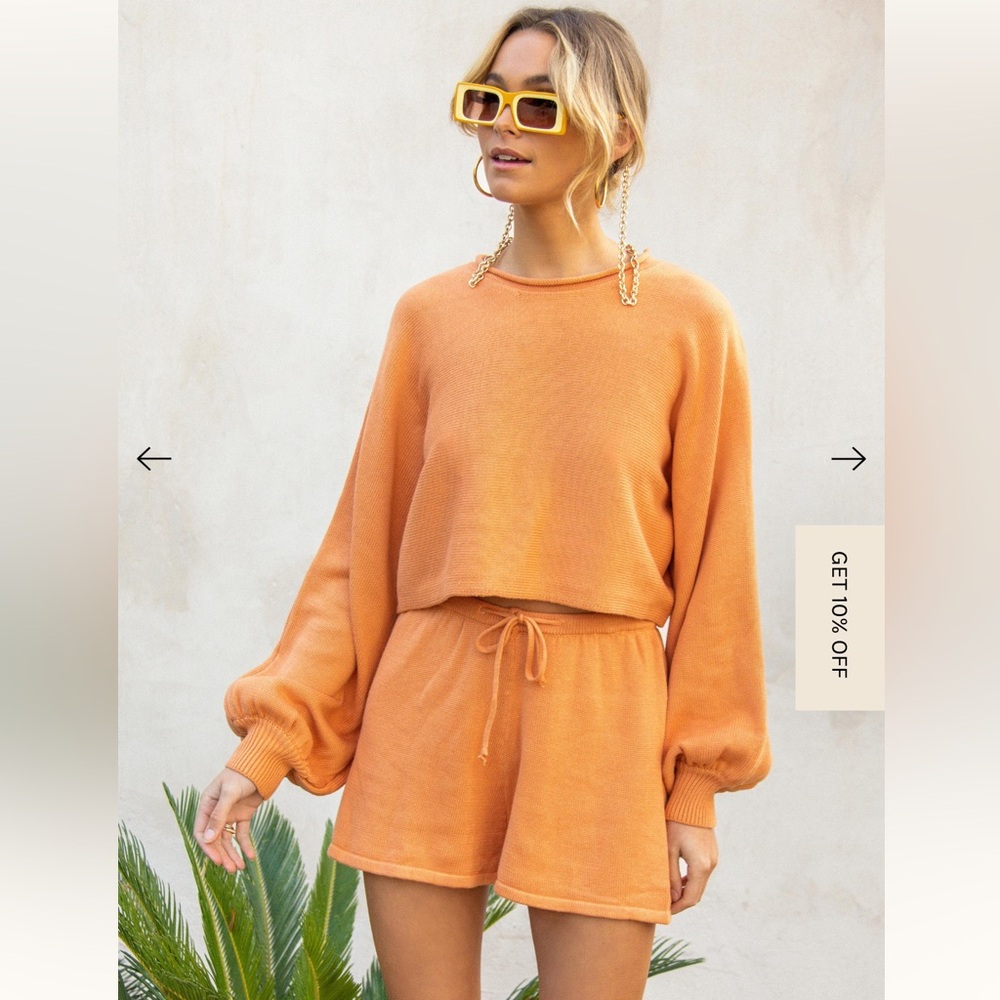 NWT Knit Shorts and Sweater Set (Size Small, Sunset)